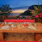 ヴィラ Private Island-style Ultra Luxury Estate フェティエ
