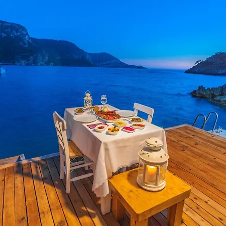 Vilă Private Island-style Ultra Luxury Estate