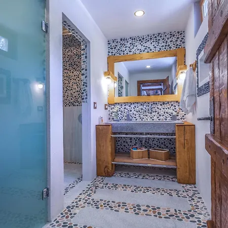 Vilă Private Island-style Ultra Luxury Estate *