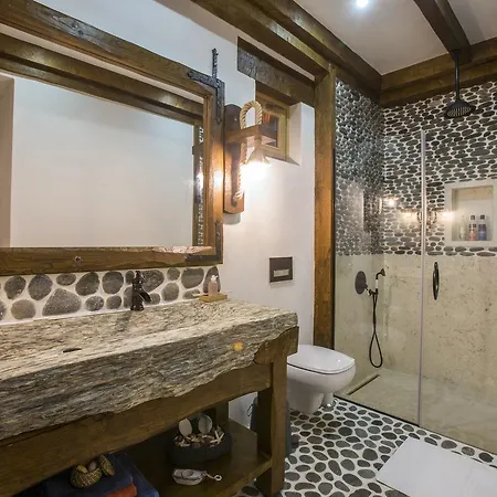 Private Island-style Ultra Luxury Estate Vilă Fethiye