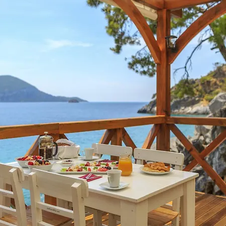 Vilă Private Island-style Ultra Luxury Estate Fethiye