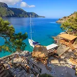 Villa Private Island-style Ultra Luxury Estate