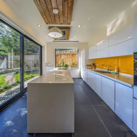 Private Island-style Ultra Luxury Estate 费特希耶
