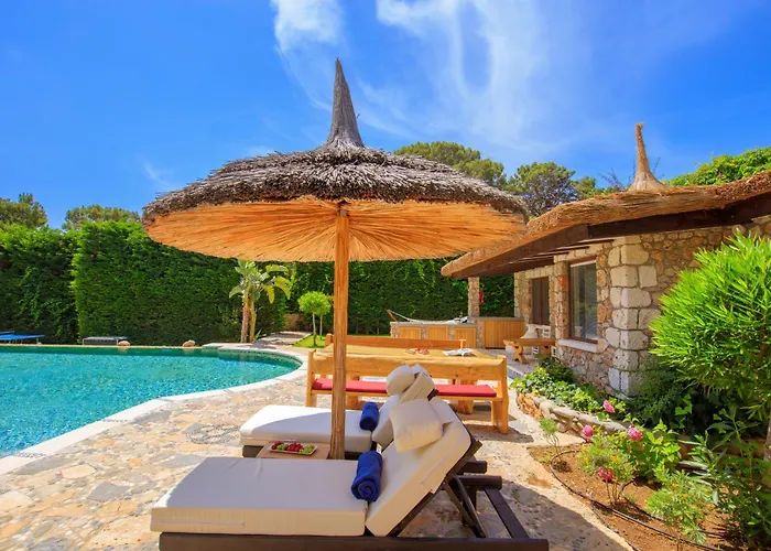 Villa Private Island-style Ultra Luxury Estate *
